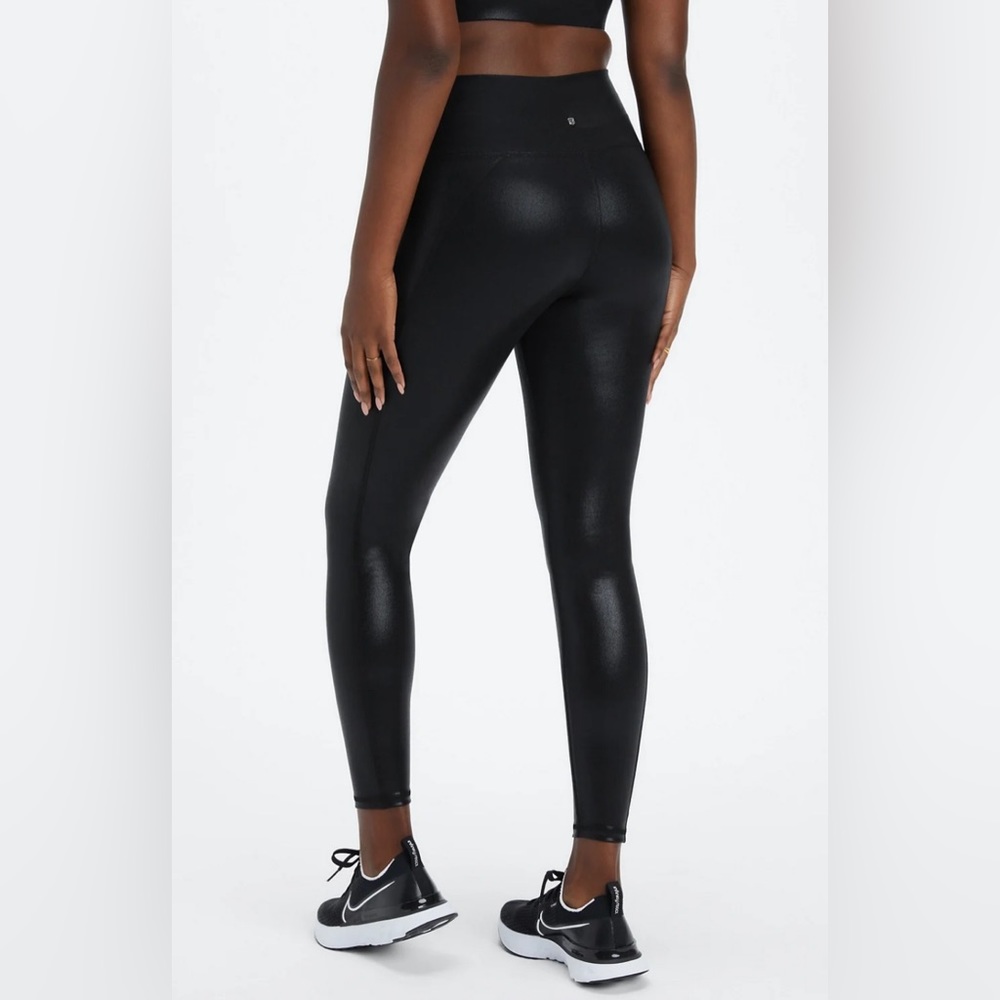 Fabletics Black PowerHold Leggings - Picture 2 of 8